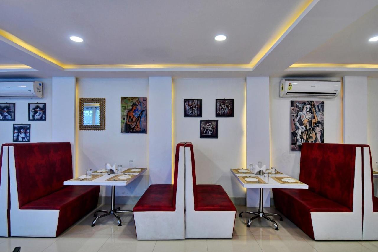 Oyo Townhouse 779 Gods County 호텔 타라피트 외부 사진