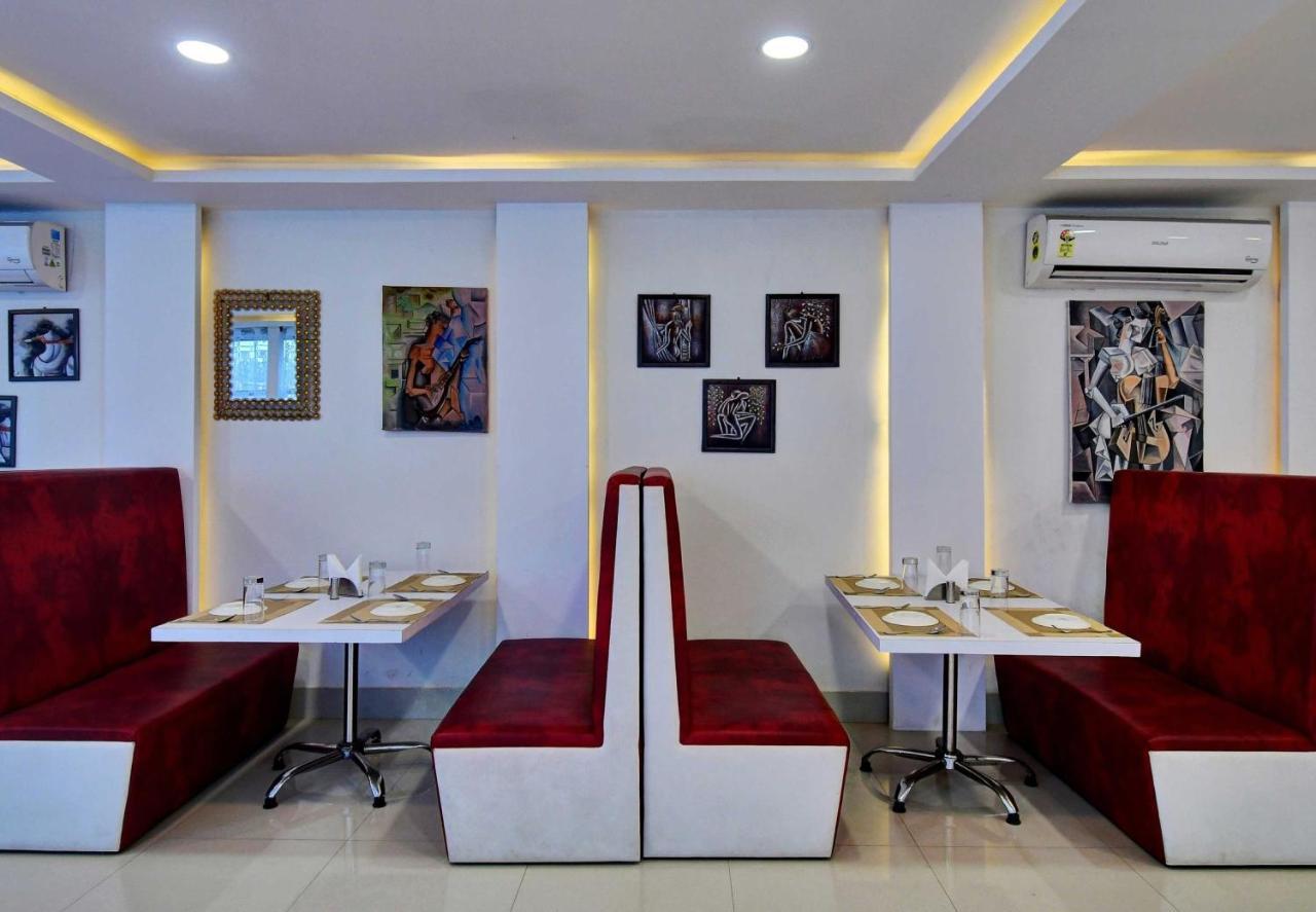 Oyo Townhouse 779 Gods County 호텔 타라피트 외부 사진