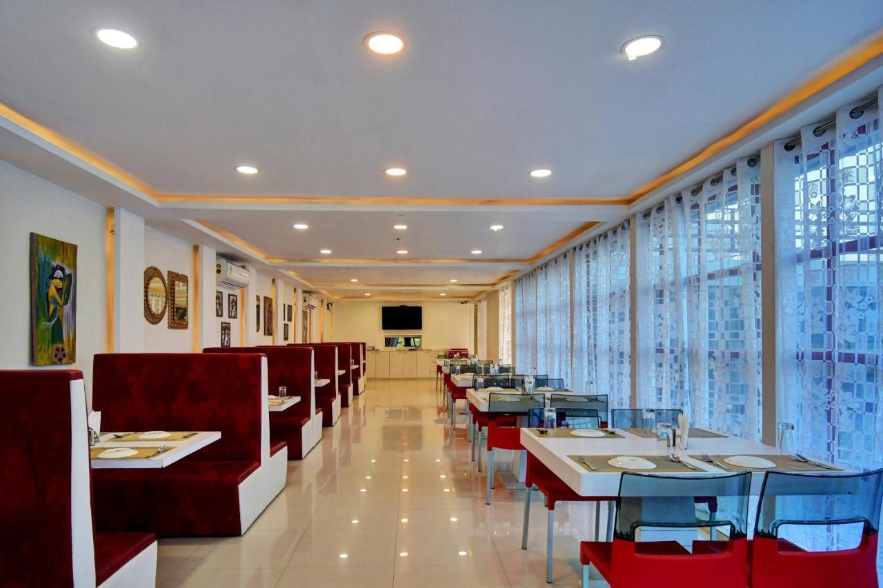 Oyo Townhouse 779 Gods County 호텔 타라피트 외부 사진